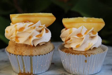 Bigelow Tea Caramel Apple Cupcake