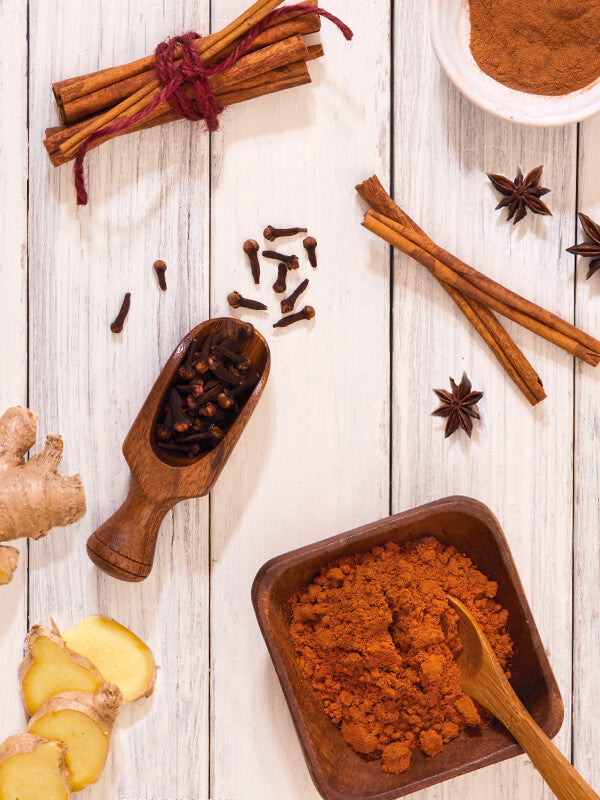 Bigelow Tea | Spice Teas - Image of assorted spices on a table